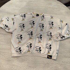 Mickey Mouse artist series Disney hotdoggin sweatshirt 2xl